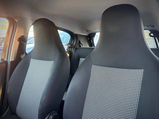 RENAULT Twingo usata 26