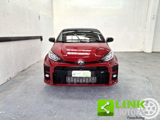 TOYOTA Yaris usata, con Airbag