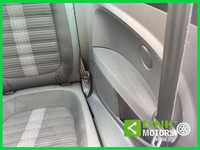 VOLKSWAGEN Maggiolino usata, con Bluetooth