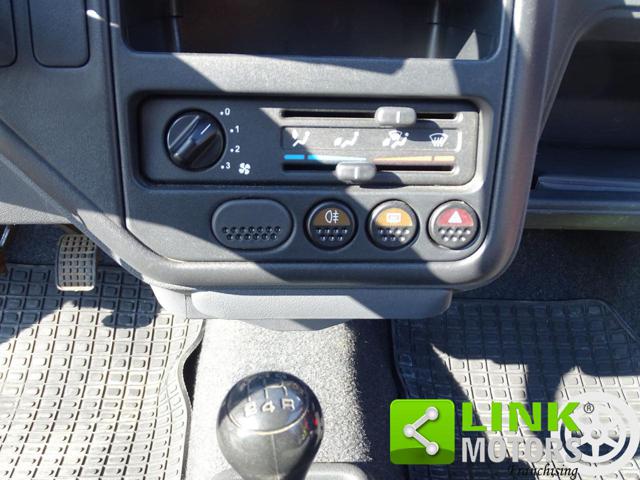 PEUGEOT 106 usata 8