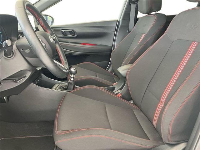 HYUNDAI i20 usata, con Sistema di navigazione