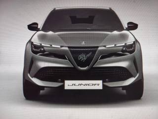 ALFA ROMEO Junior usata, con Autoradio