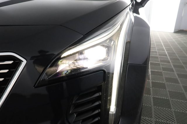 CADILLAC XT4 usata 7