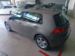 VOLKSWAGEN Golf usata, con Autoradio