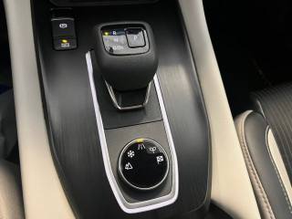 NISSAN Qashqai usata, con Controllo automatico clima