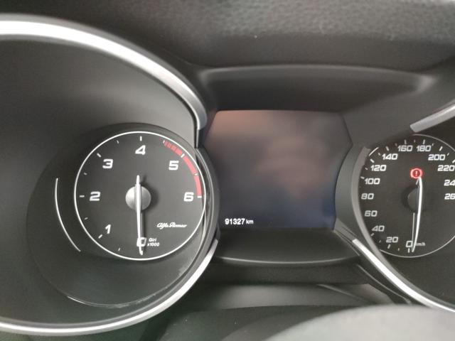 ALFA ROMEO Stelvio usata, con Fari LED