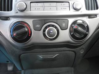 HYUNDAI i20 usata, con Specchietti laterali elettrici