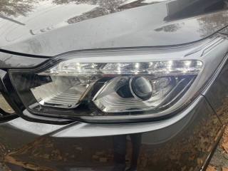 SSANGYONG REXTON usata, con Autoradio