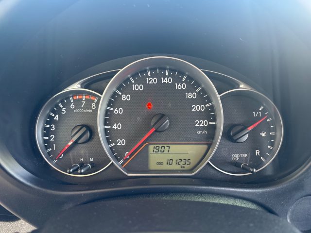 TOYOTA Verso-S usata, con Chiusura centralizzata telecomandata