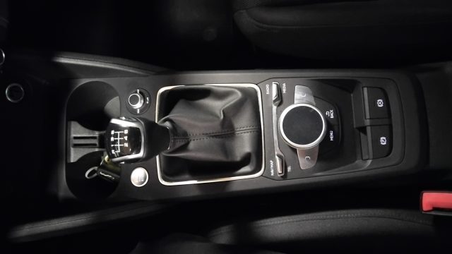 AUDI Q2 usata, con Sensore di luce