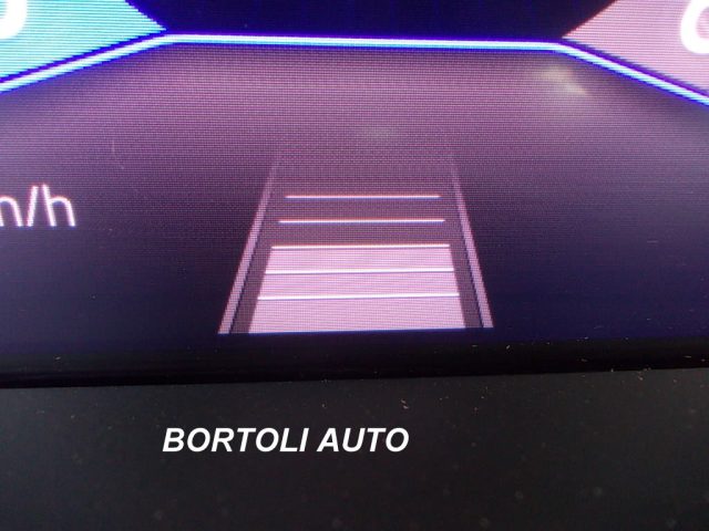 VOLKSWAGEN Golf usata, con Bracciolo