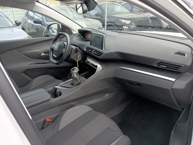 PEUGEOT 5008 usata, con Servosterzo