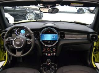 MINI Cabrio usata, con Alzacristalli elettrici