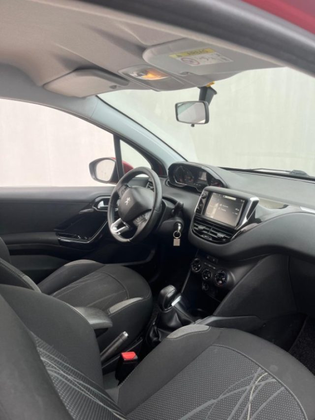 PEUGEOT 208 usata, con ESP
