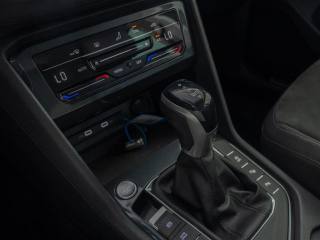 VOLKSWAGEN Tiguan usata, con Supporto lombare