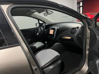 RENAULT Captur usata, con Controllo trazione
