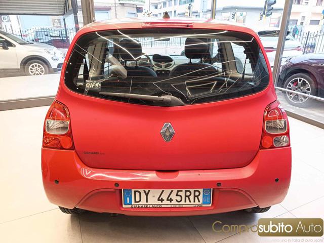 RENAULT Twingo usata, con Autoradio