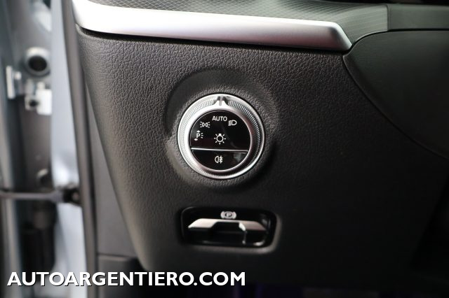 MERCEDES-BENZ C 200 usata, con Controllo trazione