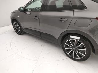 OPEL Grandland X usata, con Volante in pelle