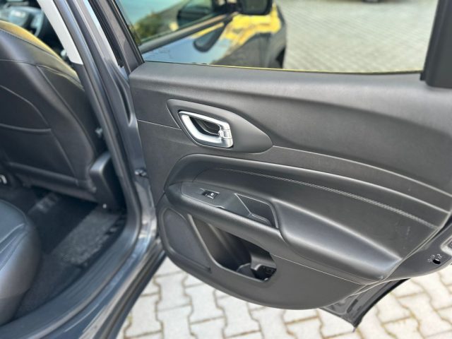 JEEP Compass usata, con Servosterzo