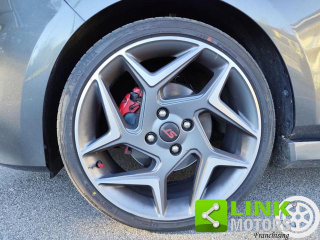 FORD Fiesta usata, con Chiusura centralizzata