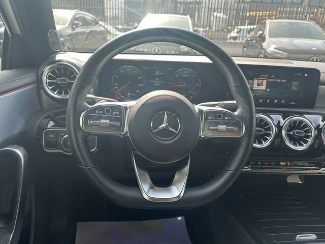 MERCEDES-BENZ A 180 usata, con Controllo trazione