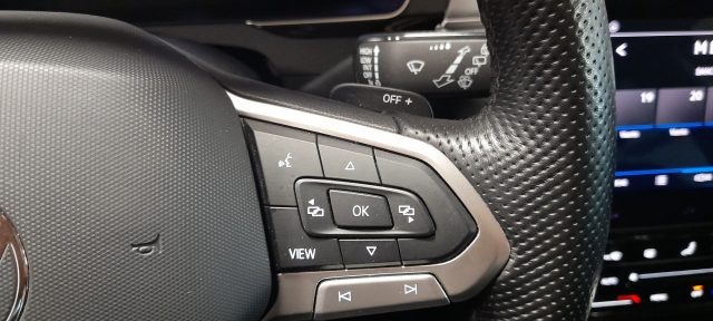 VOLKSWAGEN Passat usata, con Specchietti laterali elettrici