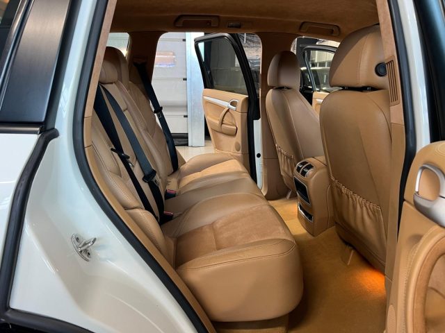 PORSCHE Cayenne usata, con Airbag testa