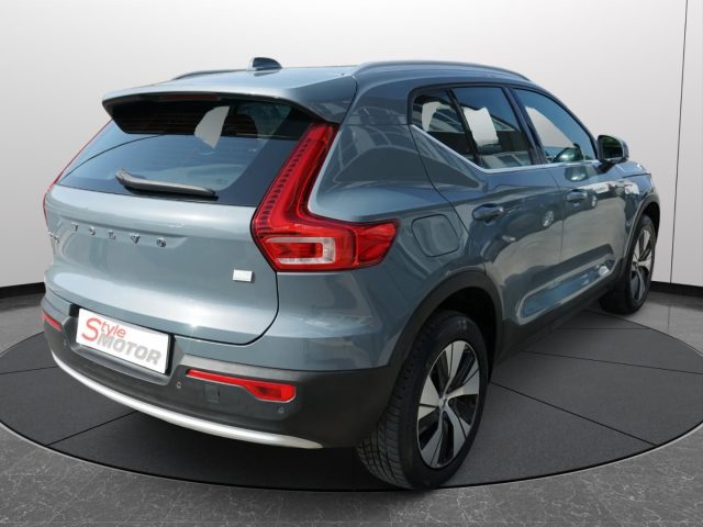 VOLVO XC40 usata, con Fari LED