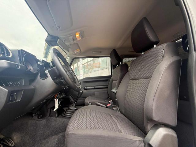 SUZUKI Jimny usata, con Volante in pelle