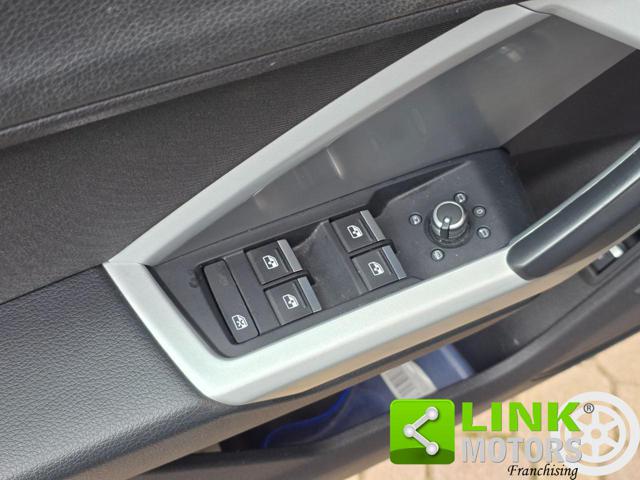 AUDI Q3 usata, con Sensori di parcheggio anteriori