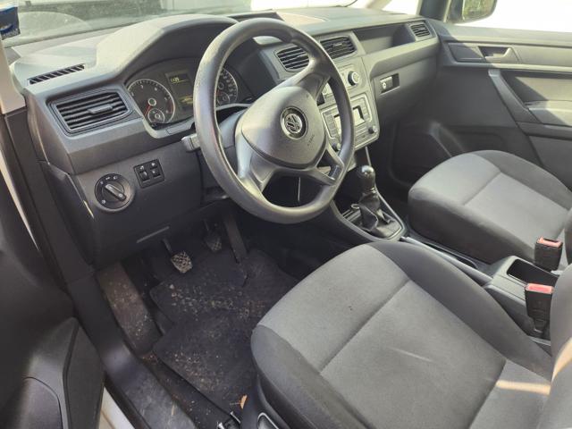 VOLKSWAGEN Caddy usata, con Autoradio