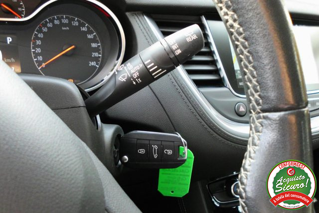 OPEL Grandland usata, con Telecamera per parcheggio assistito