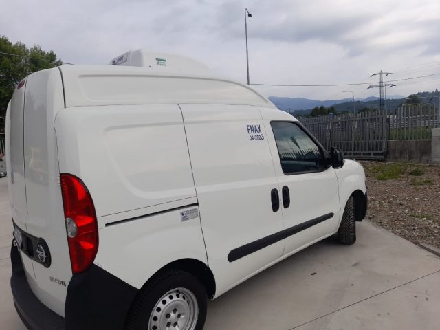 FIAT Doblo usata, con Autoradio