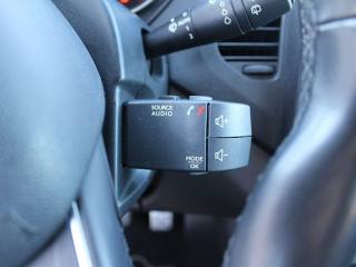 RENAULT Captur usata, con USB