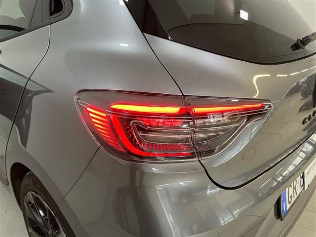 RENAULT Clio usata, con Climatizzatore