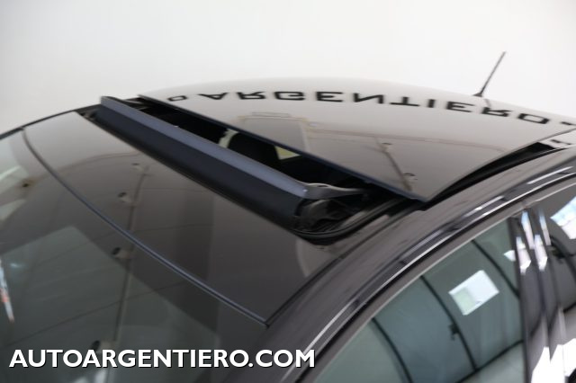 VOLKSWAGEN Taigo usata, con Airbag laterali