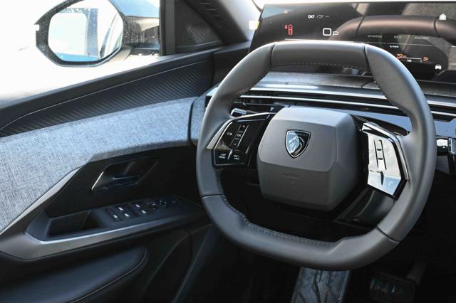 PEUGEOT 3008 usata, con Sedile posteriore sdoppiato