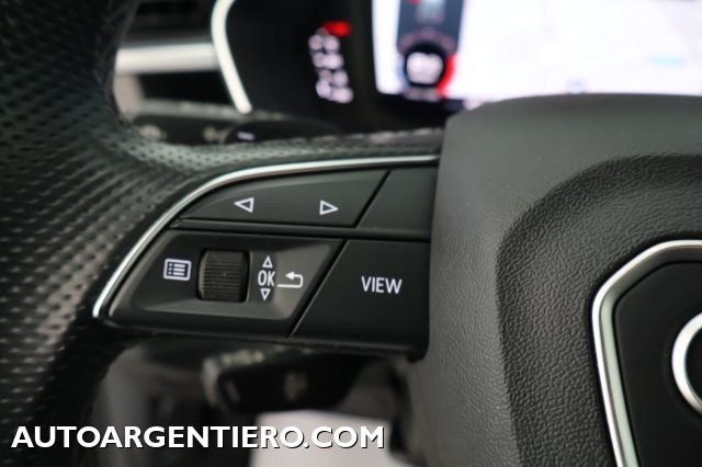 AUDI Q3 usata, con USB