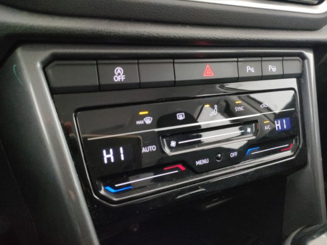 VOLKSWAGEN T-Roc usata, con Sedile posteriore sdoppiato