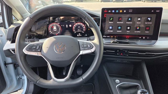 VOLKSWAGEN Golf usata, con ESP