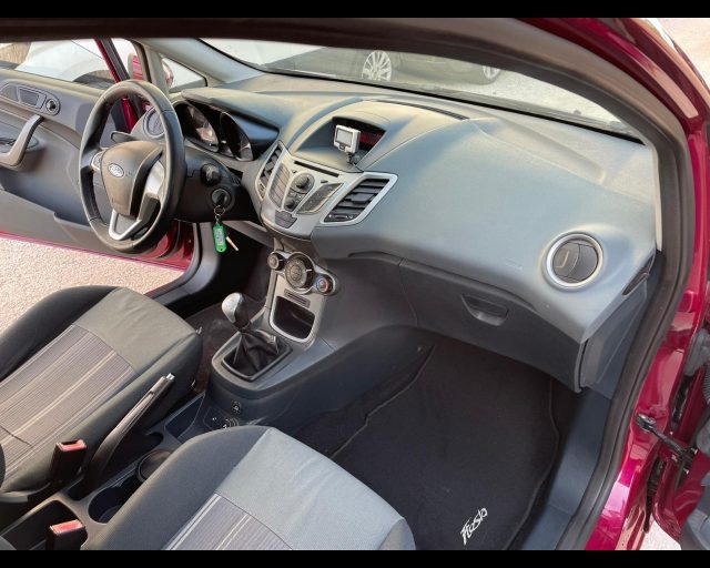 FORD Fiesta usata 10