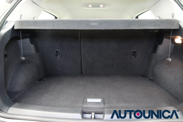 VOLKSWAGEN T-Cross usata 50