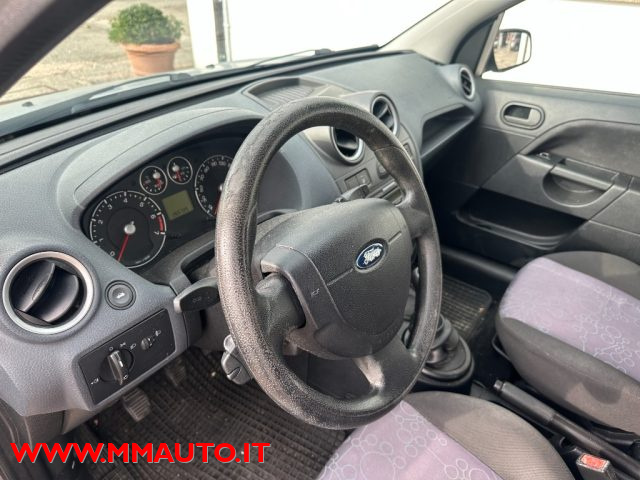 FORD Fiesta usata, con Servosterzo