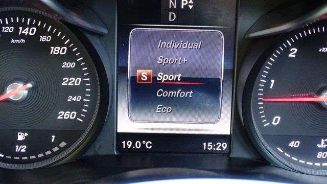 MERCEDES-BENZ C 220 usata 98
