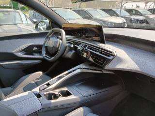 PEUGEOT 5008 usata, con Volante in pelle