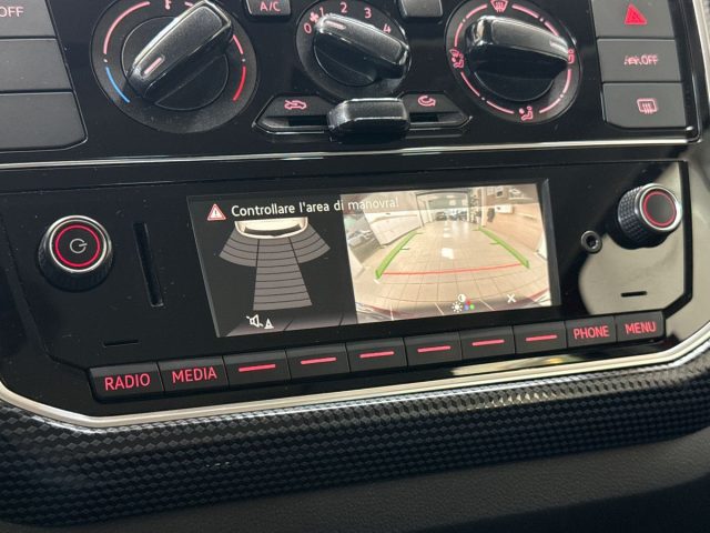 VOLKSWAGEN up! usata, con Bluetooth