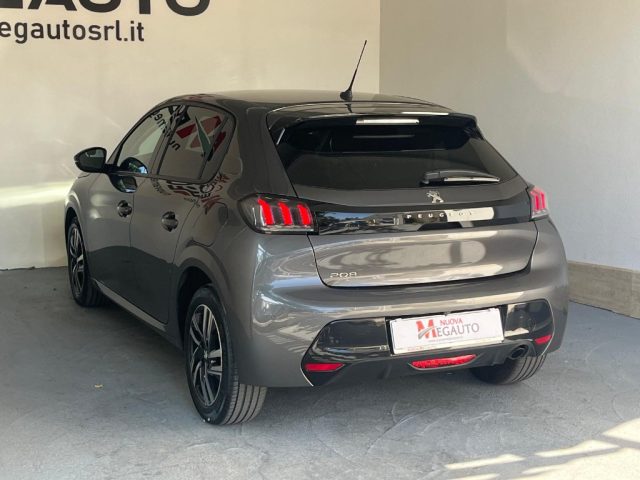 PEUGEOT 208 usata, con Autoradio digitale