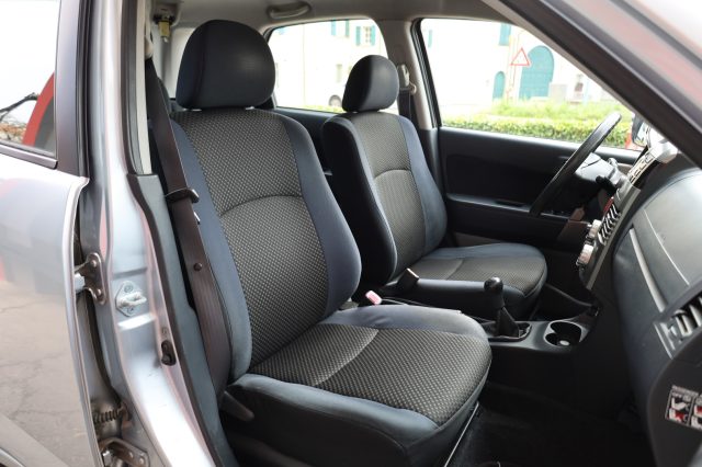 DAIHATSU Terios usata 66