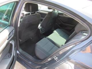 VOLKSWAGEN Passat usata, con Airbag Passeggero